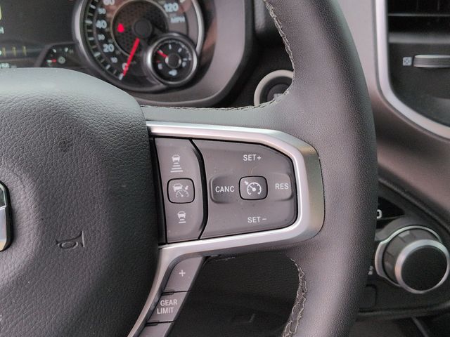 Thumbnail: 2025 RAM 1500 - 29