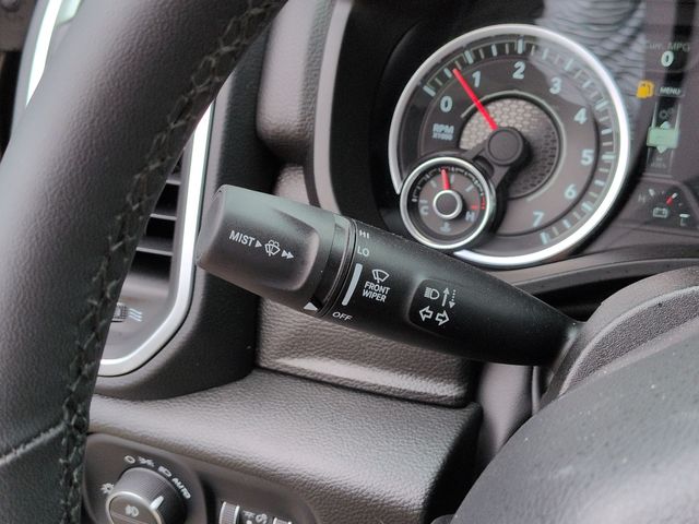 Thumbnail: 2025 RAM 1500 - 31