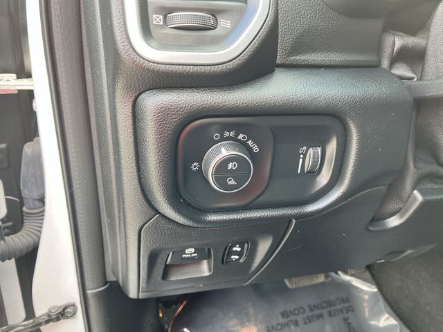 Thumbnail: 2020 RAM 1500 - 30