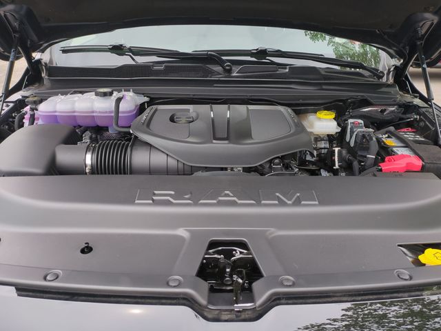 Thumbnail: 2026 RAM 1500 - 8