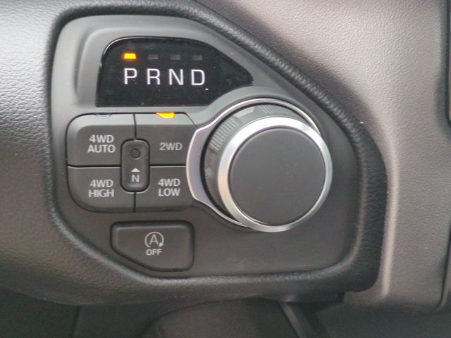Thumbnail: 2026 RAM 1500 - 15