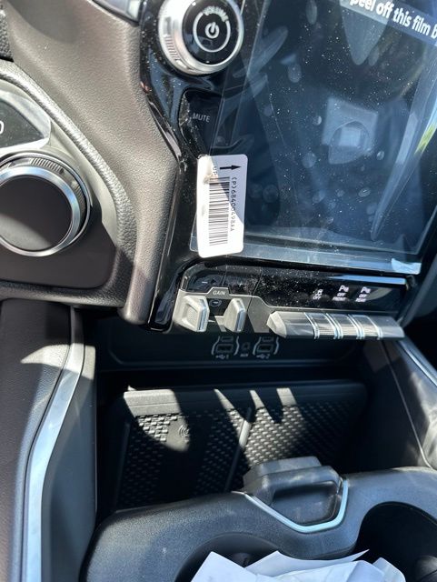 Thumbnail: 2026 RAM 1500 - 11