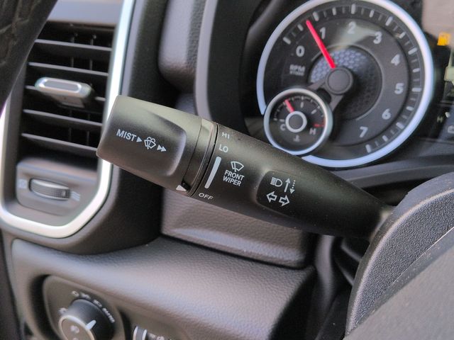 Thumbnail: 2026 RAM 1500 - 31