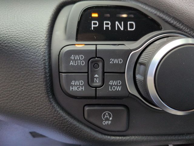 Thumbnail: 2026 RAM 1500 - 38
