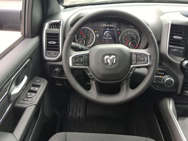 Thumbnail: 2026 RAM 1500 - 13