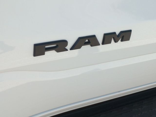 Thumbnail: 2026 RAM 1500 - 5