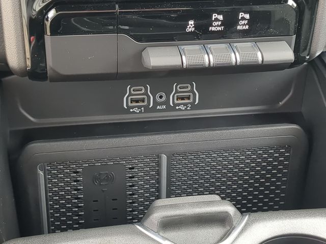 Thumbnail: 2026 RAM 1500 - 35