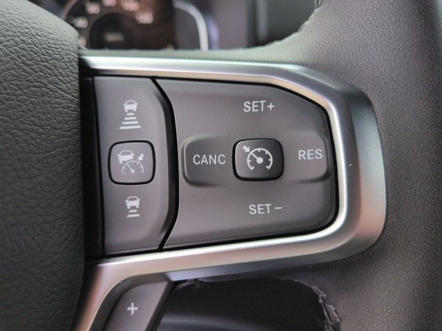 Thumbnail: 2026 RAM 1500 - 31
