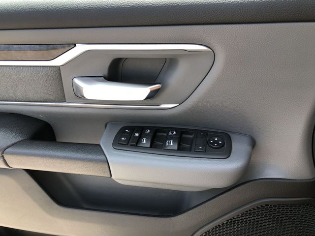 Thumbnail: 2020 RAM 1500 - 33