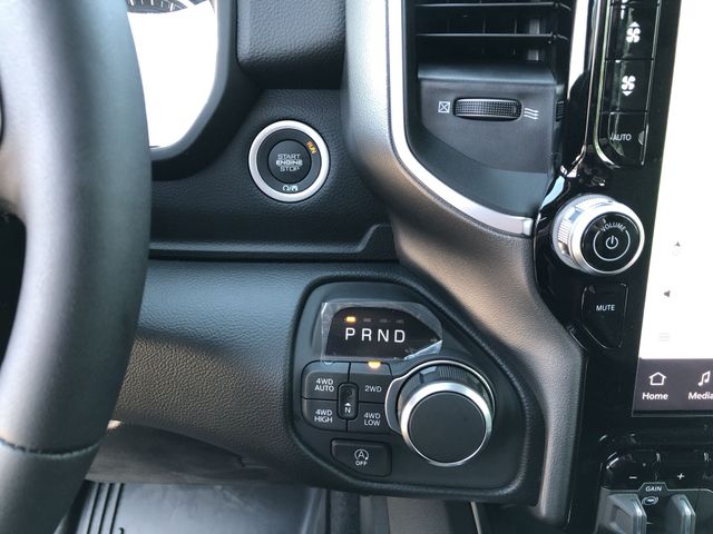 Thumbnail: 2026 RAM 1500 - 33