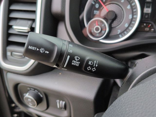 Thumbnail: 2023 RAM 1500 - 31