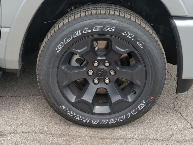 Thumbnail: 2026 RAM 1500 - 7