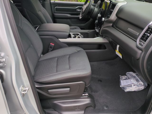 Thumbnail: 2026 RAM 1500 - 27