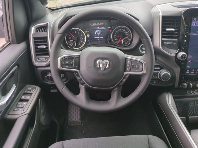 Thumbnail: 2026 RAM 1500 - 13
