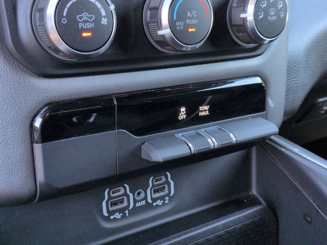 Thumbnail: 2021 RAM 1500 - 39