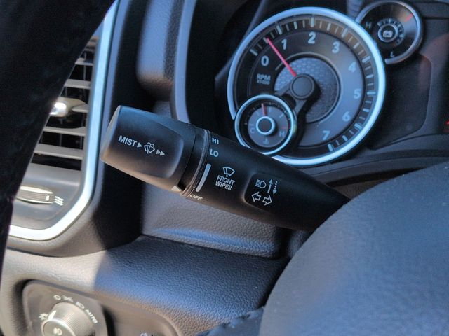 Thumbnail: 2021 RAM 1500 - 31