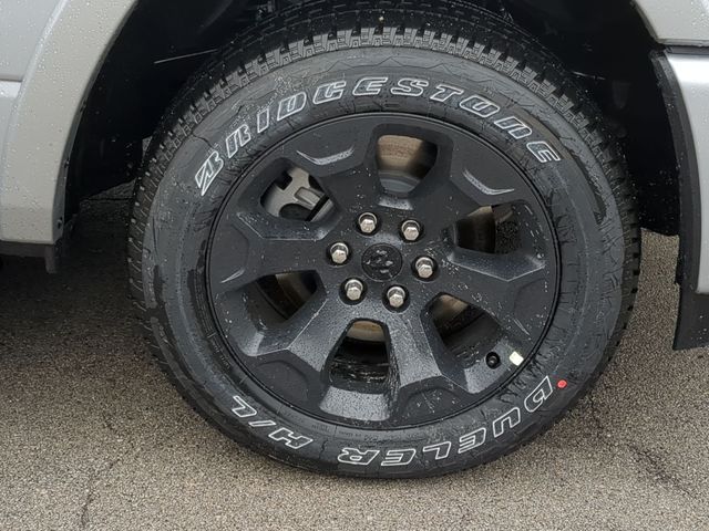 Thumbnail: 2026 RAM 1500 - 7