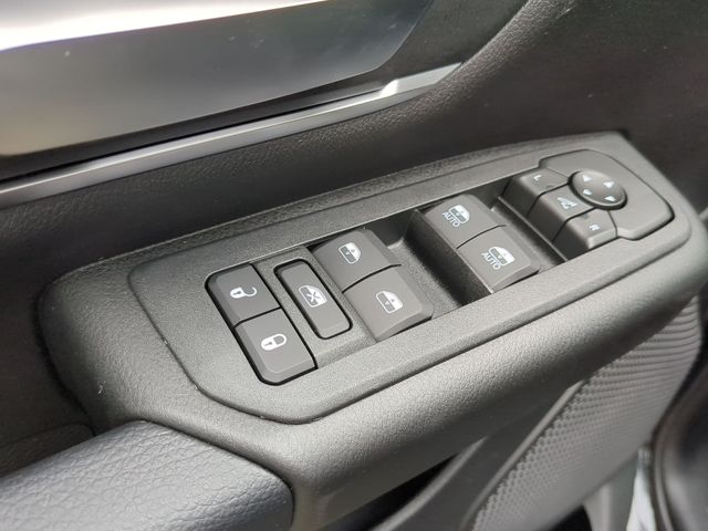 Thumbnail: 2026 RAM 1500 - 26