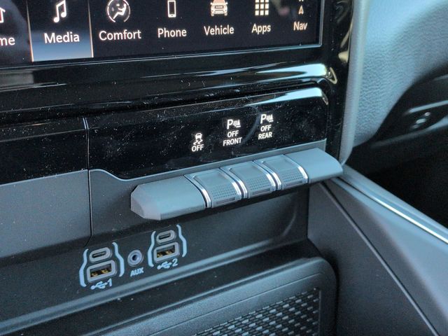 Thumbnail: 2026 RAM 1500 - 40