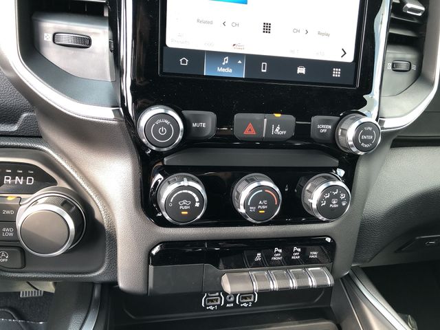 Thumbnail: 2026 RAM 1500 - 21