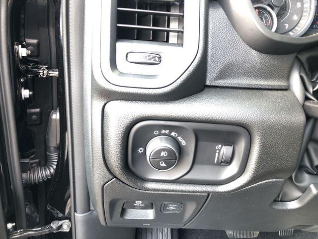 Thumbnail: 2026 RAM 1500 - 27