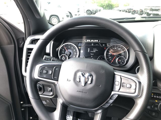 Thumbnail: 2026 RAM 1500 - 10