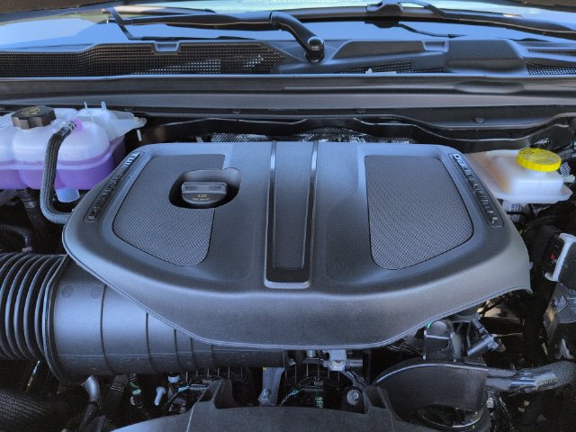 Thumbnail: 2026 RAM 1500 - 9