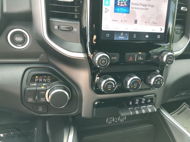 Thumbnail: 2026 RAM 1500 - 14