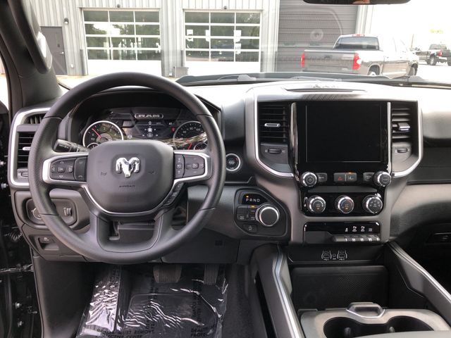 Thumbnail: 2026 RAM 1500 - 8