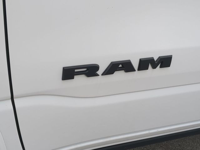 Thumbnail: 2026 RAM 1500 - 5