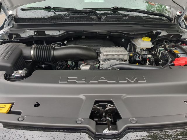Thumbnail: 2026 RAM 1500 - 8