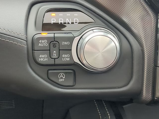 Thumbnail: 2026 RAM 1500 - 39
