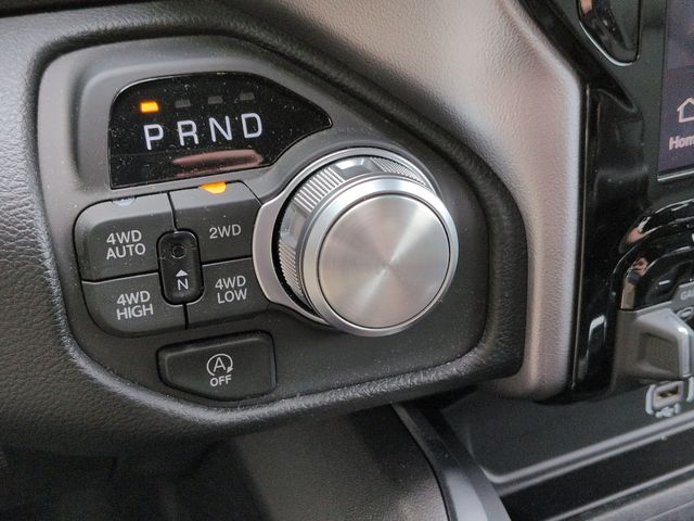 Thumbnail: 2026 RAM 1500 - 38