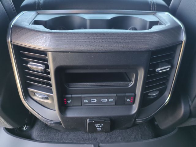 Thumbnail: 2026 RAM 1500 - 38