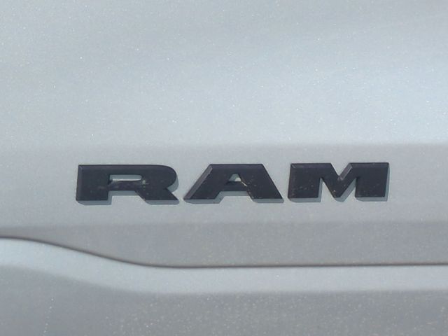 Thumbnail: 2026 RAM 1500 - 7
