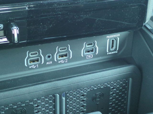 Thumbnail: 2026 RAM 1500 - 35