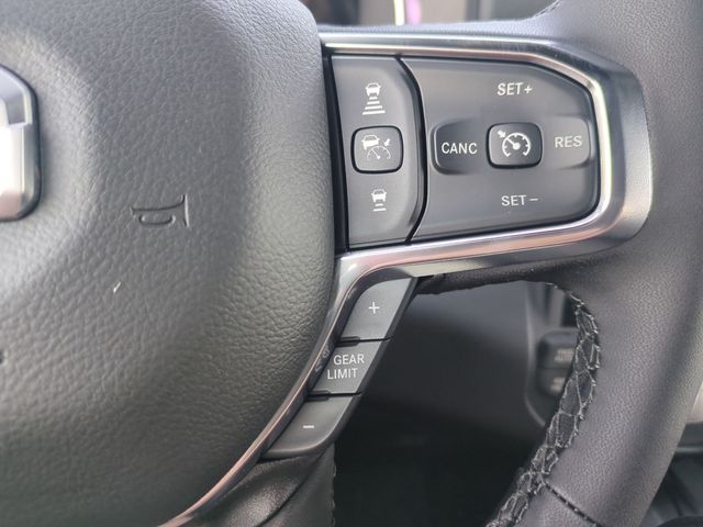 Thumbnail: 2026 RAM 1500 - 31