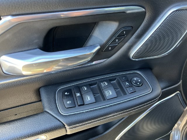 Thumbnail: 2024 RAM 1500 - 32