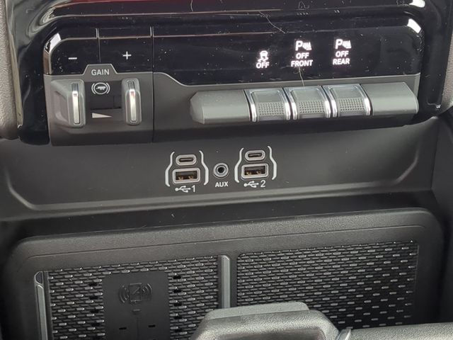 Thumbnail: 2026 RAM 1500 - 33