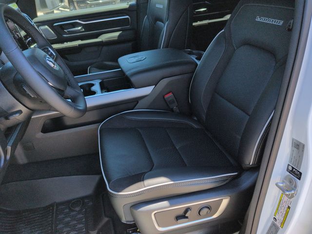 Thumbnail: 2026 RAM 1500 - 11
