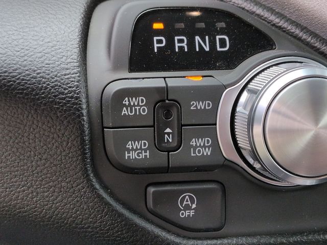 Thumbnail: 2026 RAM 1500 - 40