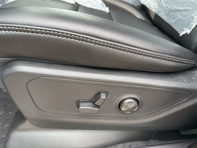 Thumbnail: 2026 RAM 1500 - 13