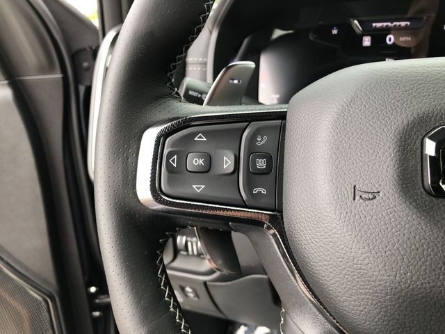 Thumbnail: 2026 RAM 1500 - 26