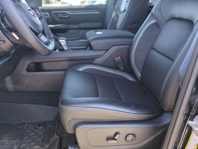 Thumbnail: 2026 RAM 1500 - 10