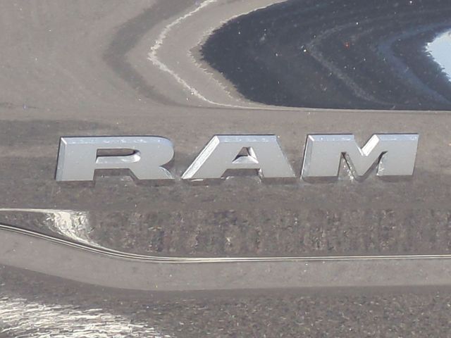 Thumbnail: 2026 RAM 1500 - 7