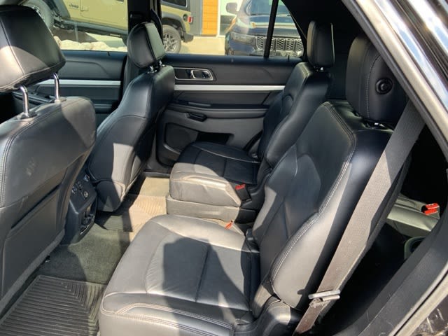 Image 7 of 2016 Ford Explorer