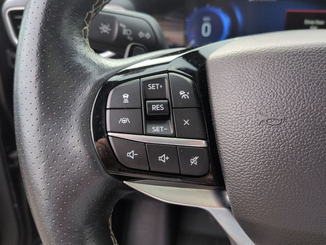 Thumbnail: 2022 Ford Explorer - 31