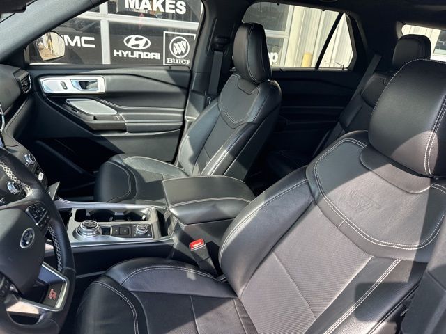 Thumbnail: 2020 Ford Explorer - 8