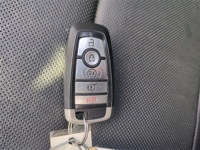 Thumbnail: 2020 Ford Explorer - 17