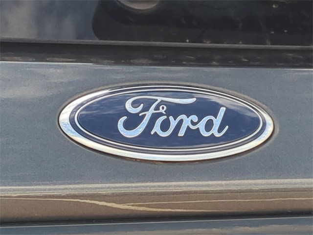 Thumbnail: 2020 Ford Explorer - 7